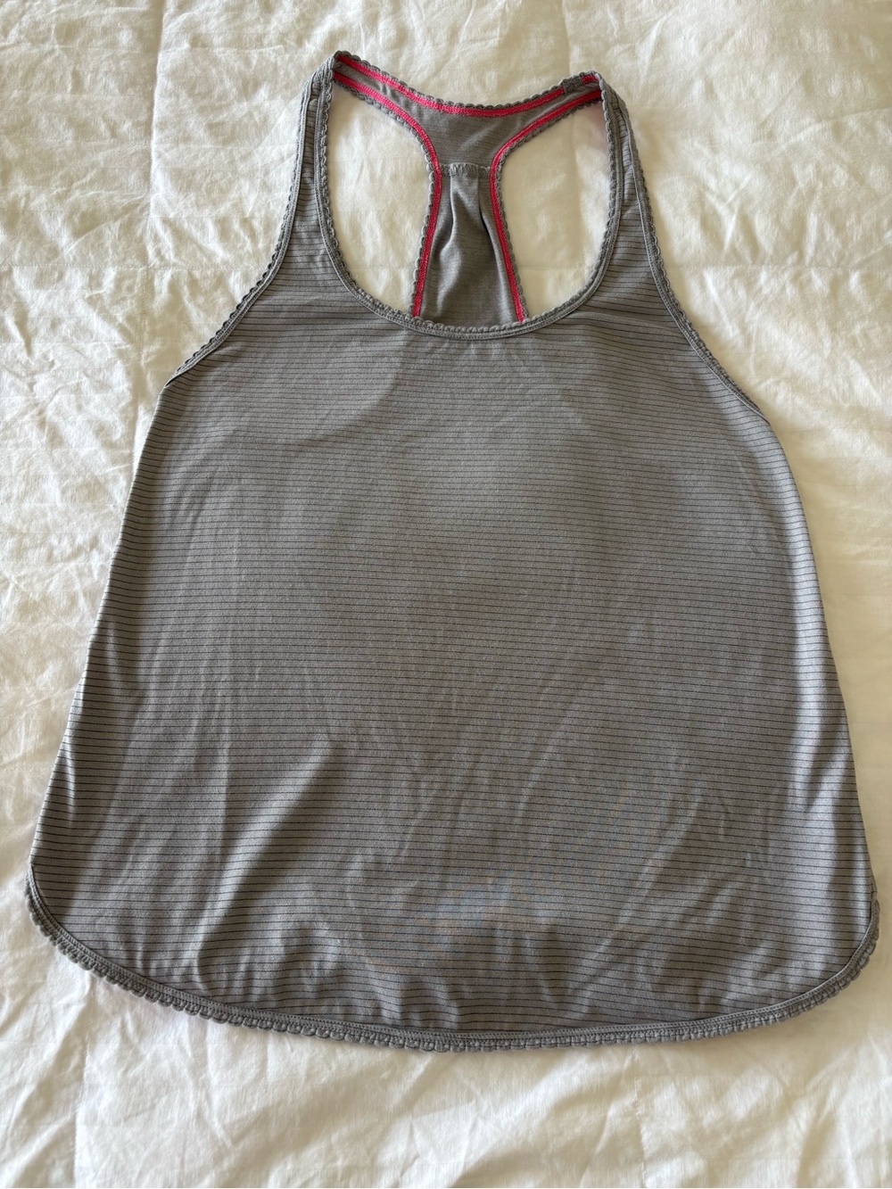 Lululemon Women’s small "What The Sport Singlet" tank top racerback scalloped